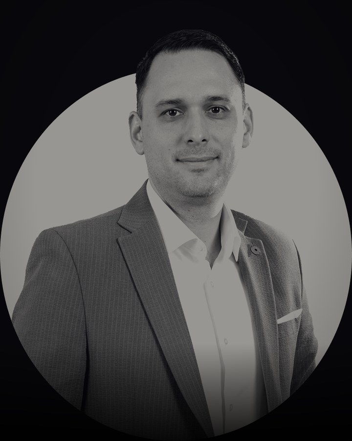 Portret Alex T, founder & ceo la Inocode